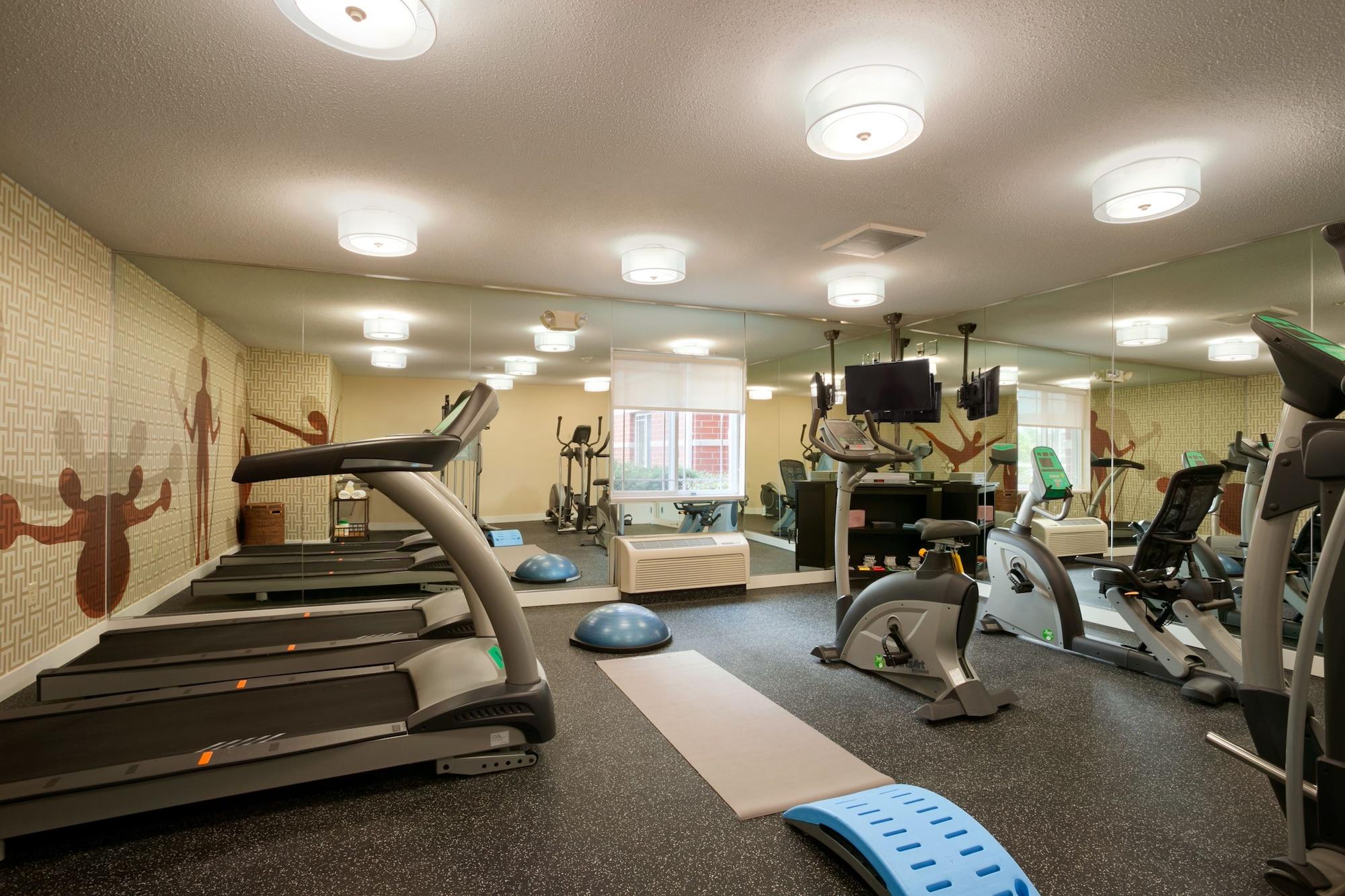Gimnasio MainStay Suites Greensboro