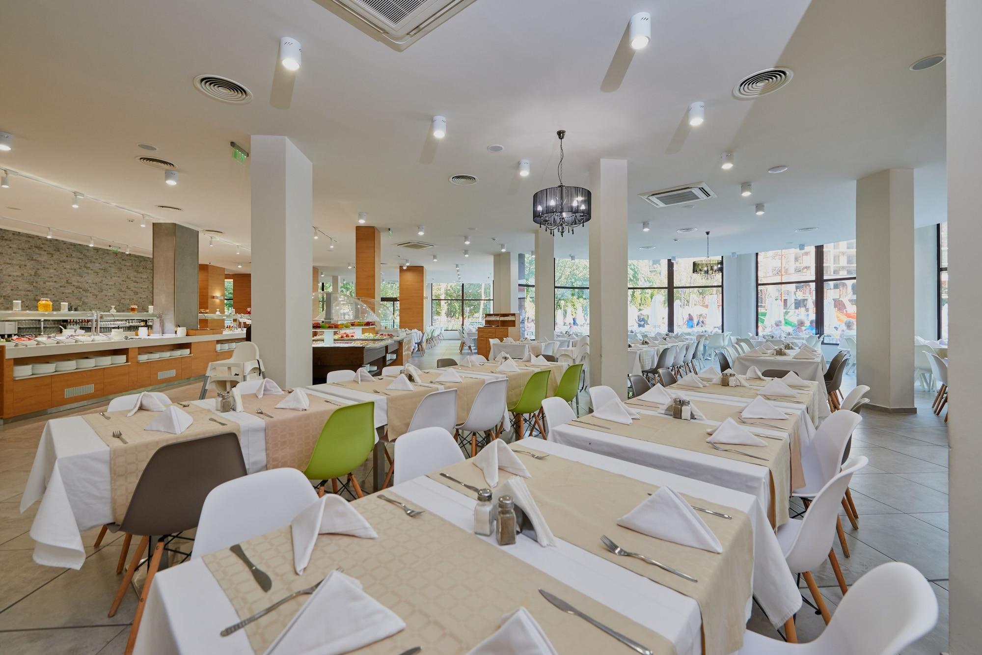Restaurant Hotel Laguna Park & Aqua Club
