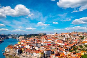 Passagem - Voos para Porto
