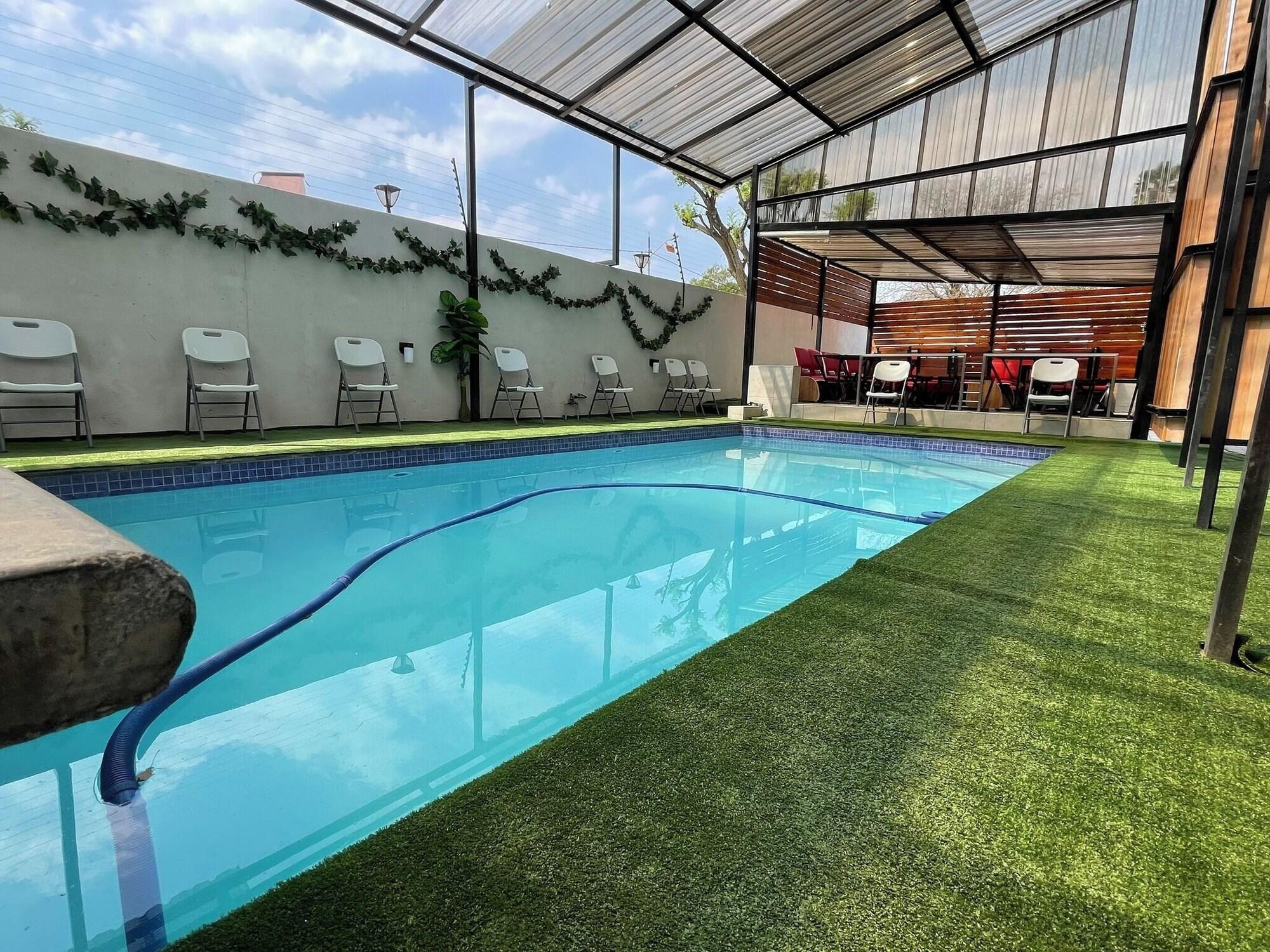 Vista Piscina El Infinito Lifestyle