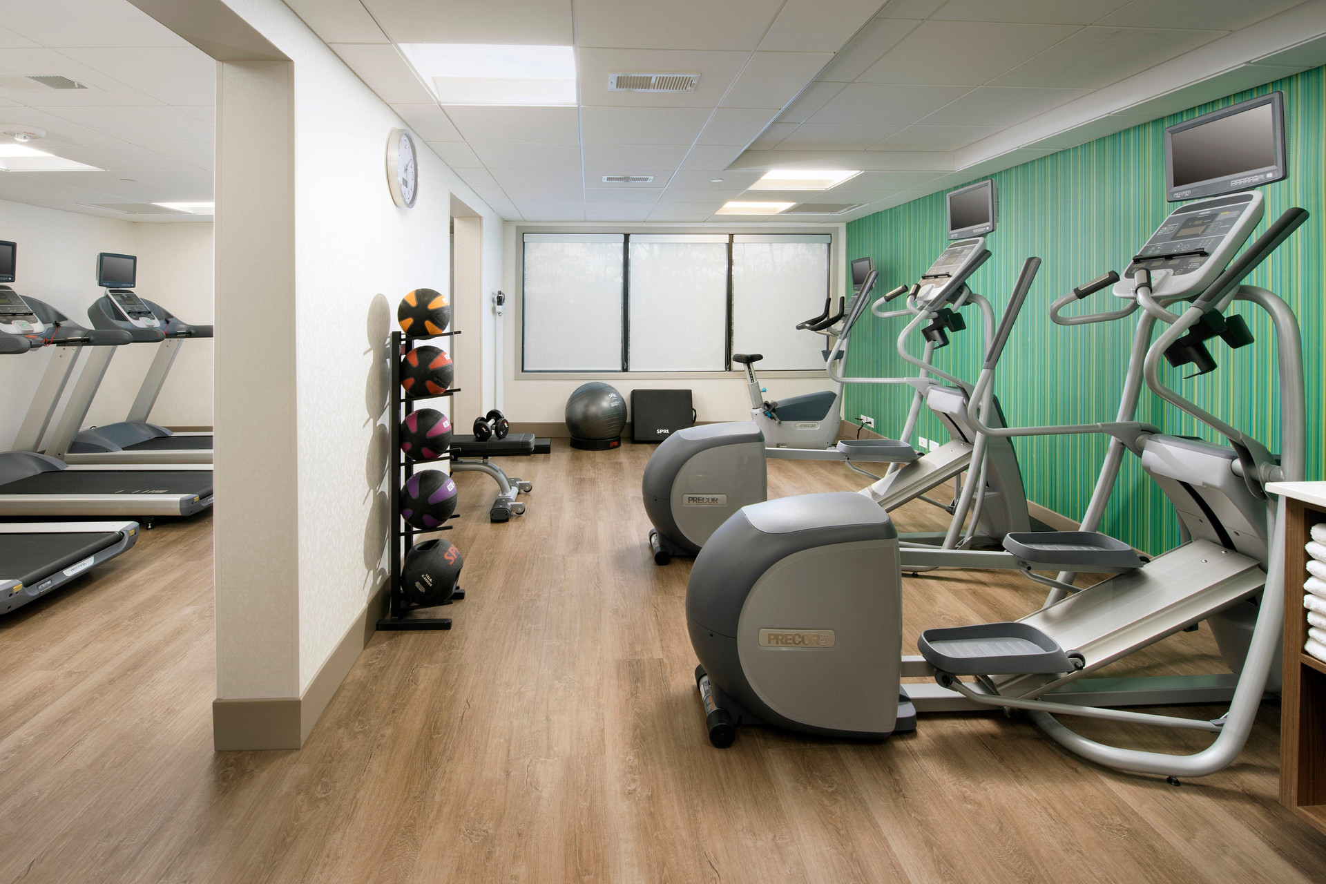 Instalaciones Recreativas Holiday Inn Express & Suites College Park-University Area by IHG