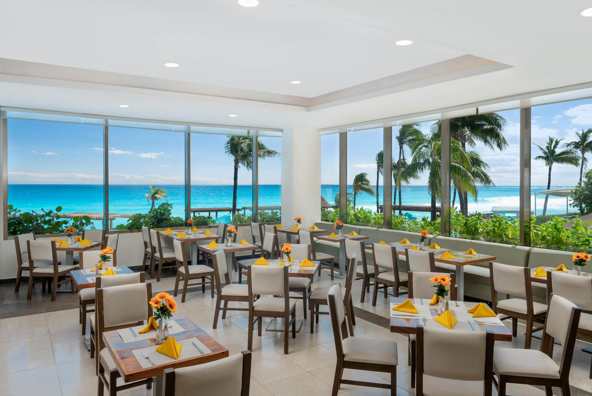 Restaurant Royal Solaris Cancun - All Inclusive