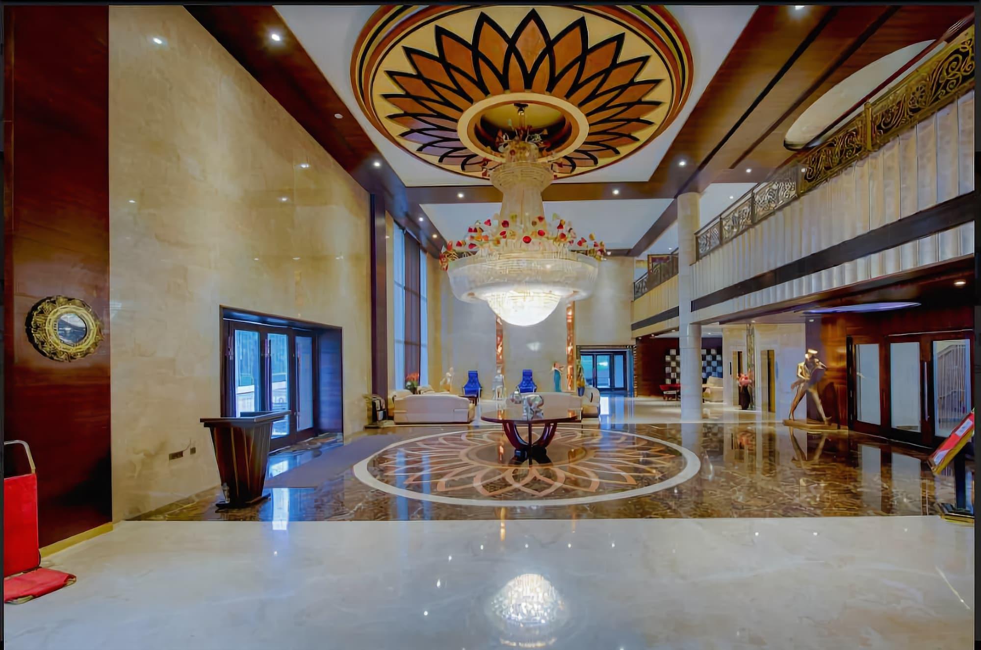 Vista Exterior Crescent Spa And Resorts Indore