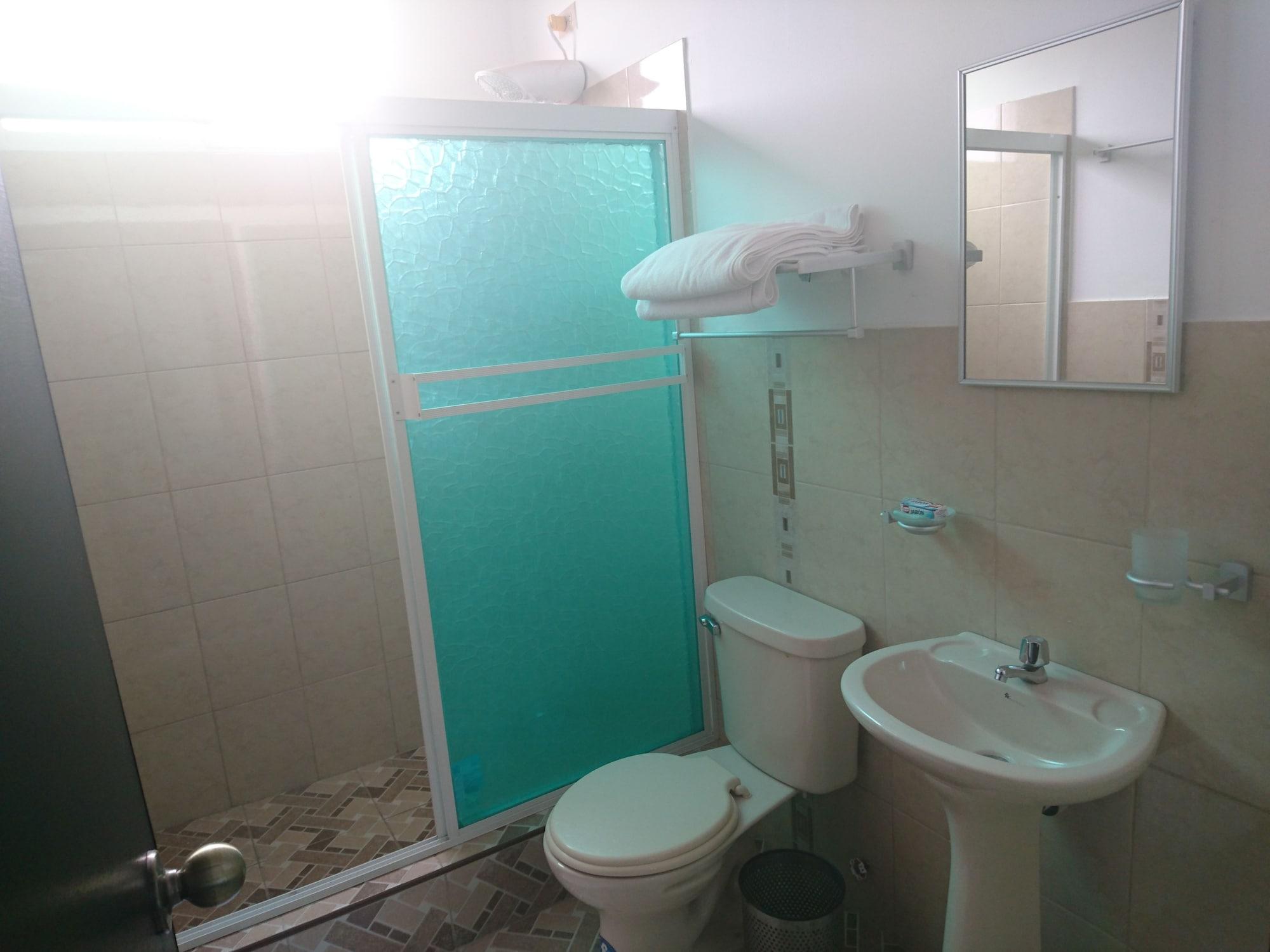 Equipamiento de Habitación Hosteria Villa Marina