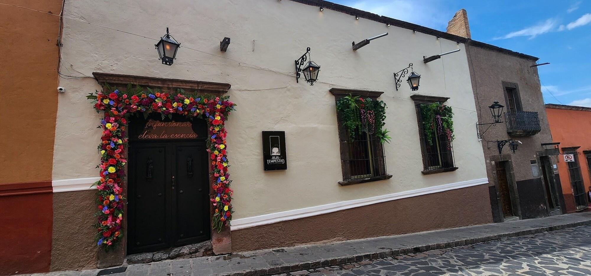 Vista Exterior HOTEL CASA REGINA