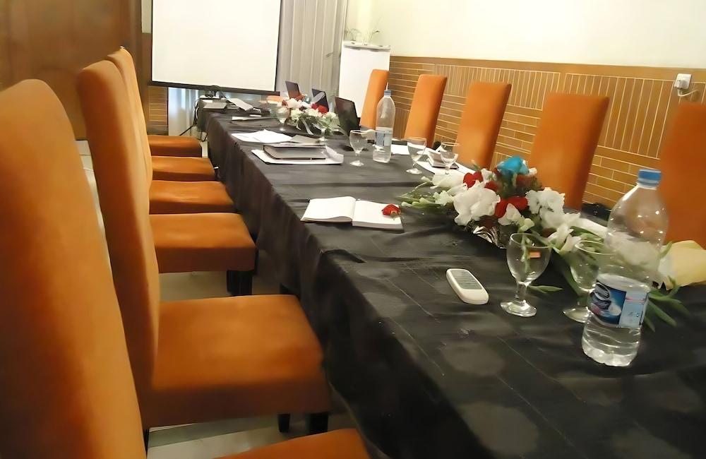 Restaurant Executive Grand Royal