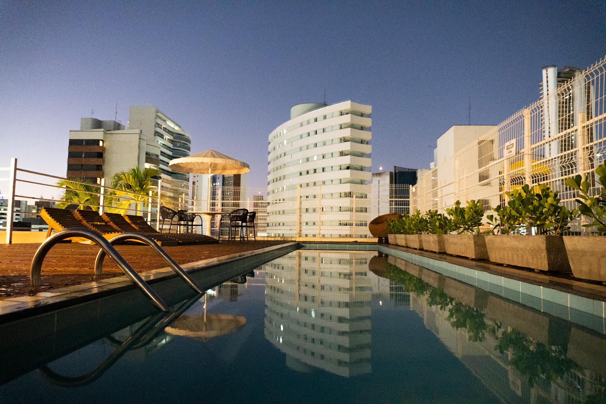 Varios D8 Hotel Express