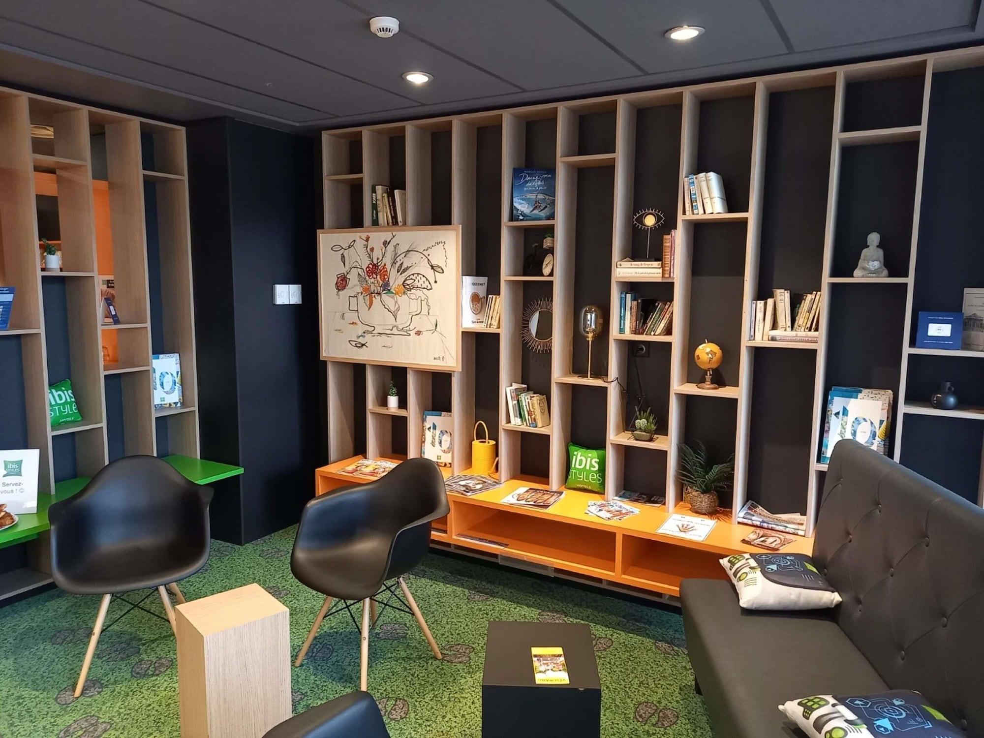 Bar/Salón ibis Styles Moulins Centre