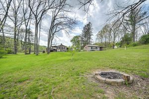 Alquiler Vacacional - Cozy Huntingdon Escape: 19 Mi to Penn State Univ!