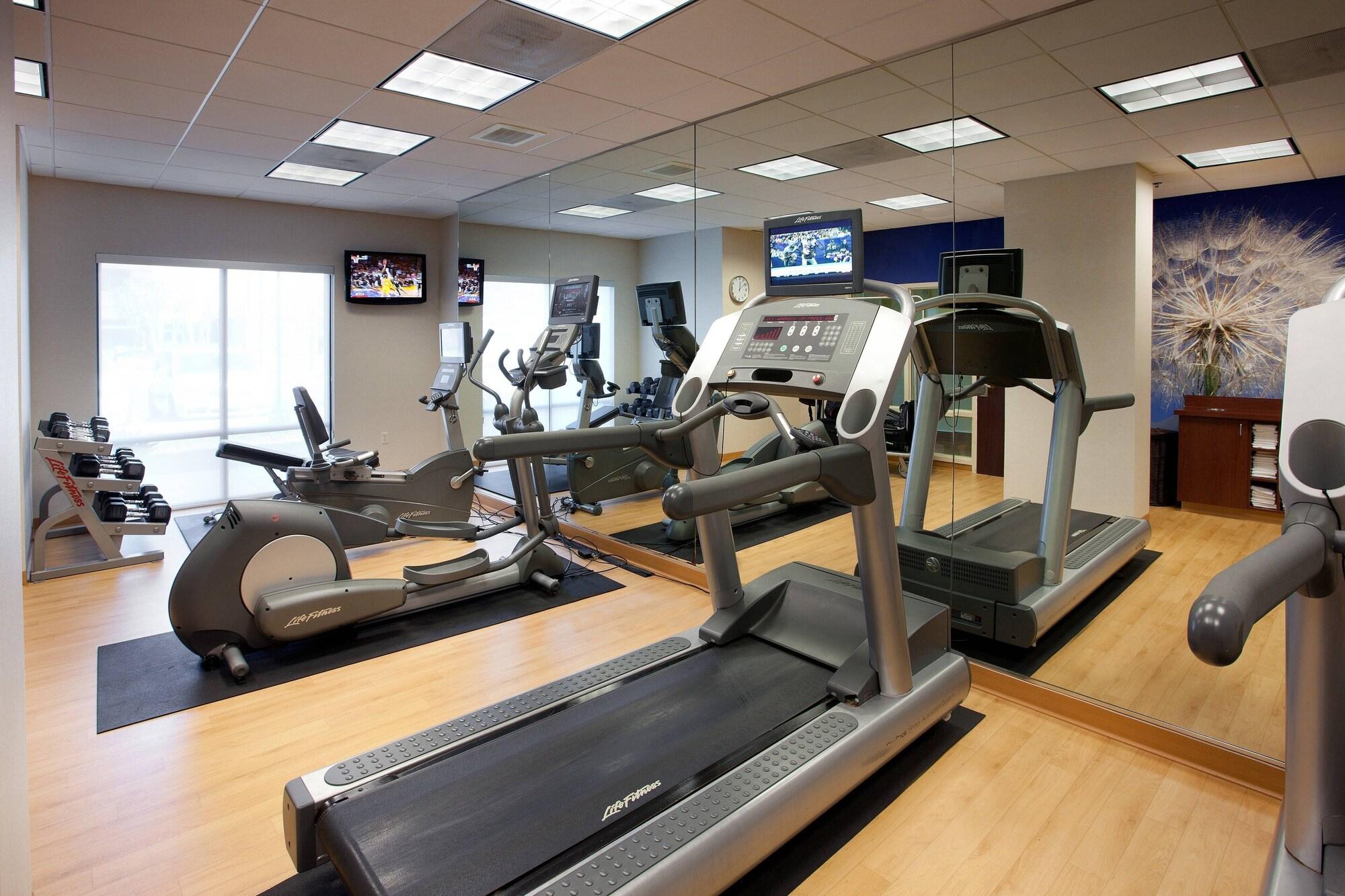 Gimnasio SpringHill Suites Los Angeles LAX/Manhattan Beach