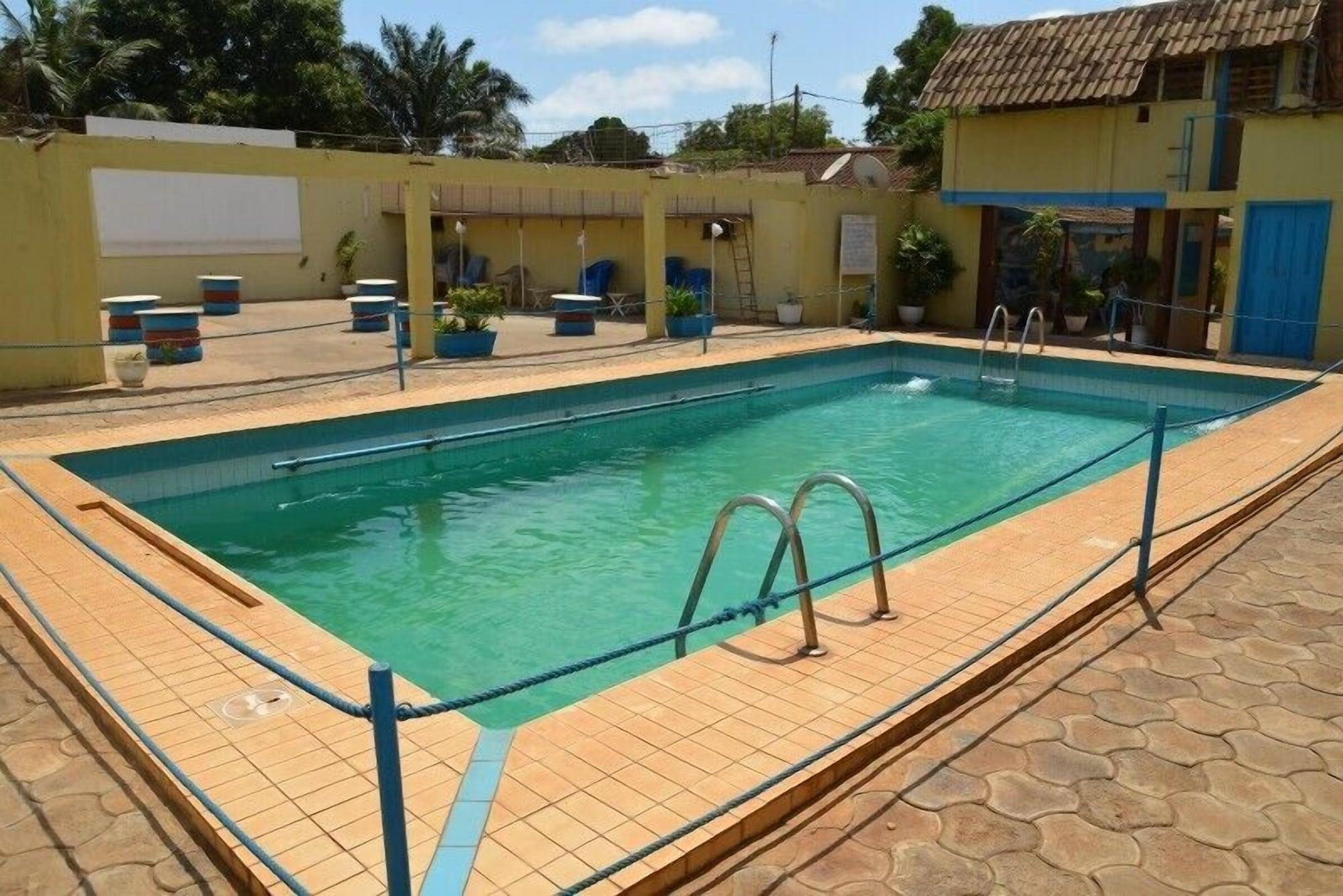 Vista Piscina Hôtel Résidence Les Anges