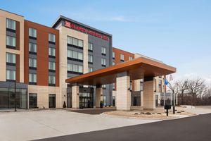 Alojamiento - Hilton Garden Inn Milwaukee Brookfield Conference