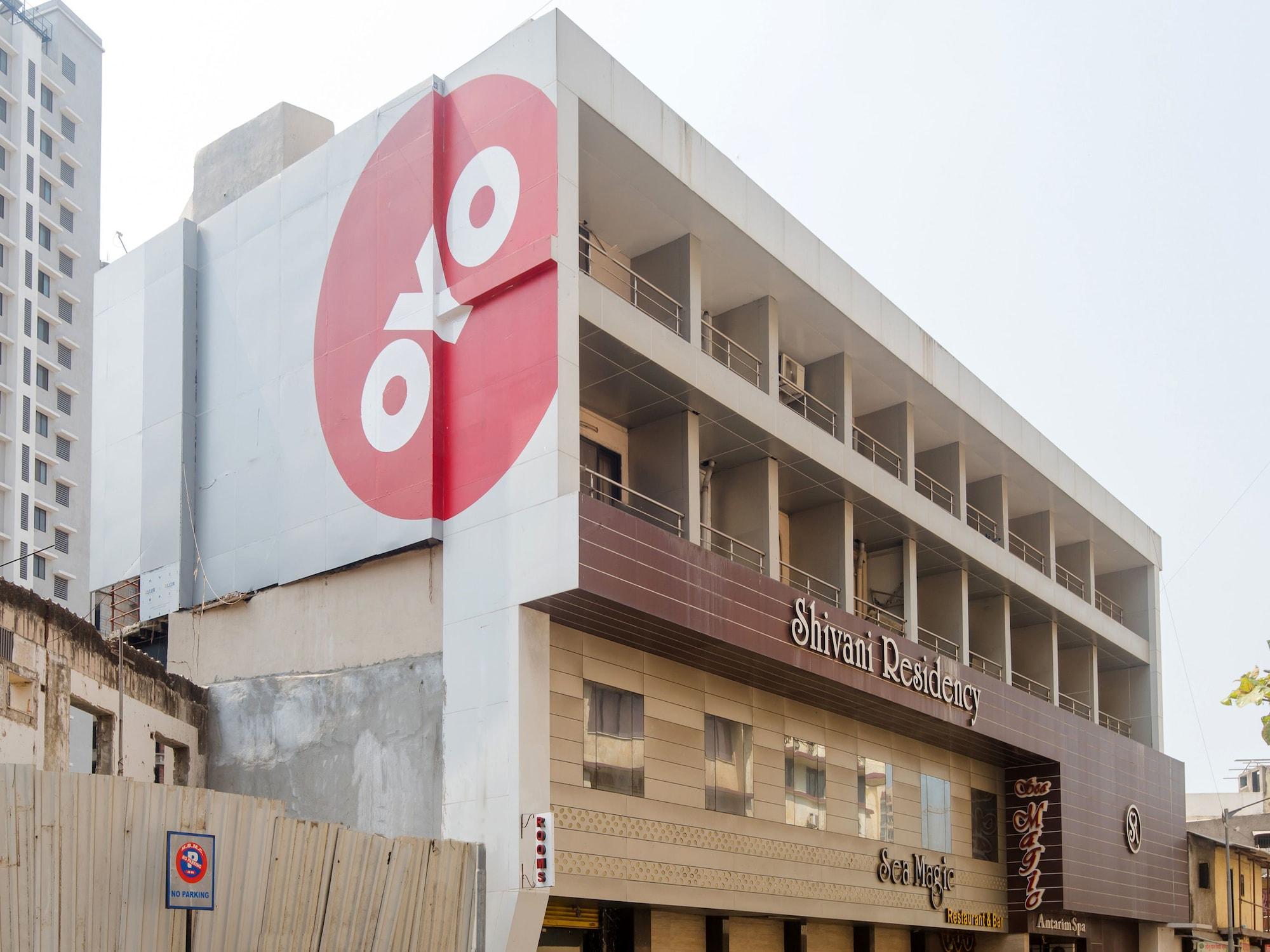 Vista Exterior OYO 10650 Hotel Lotus Residency