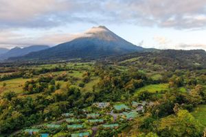 Alojamiento - Arenal Manoa & Hot Springs Resort
