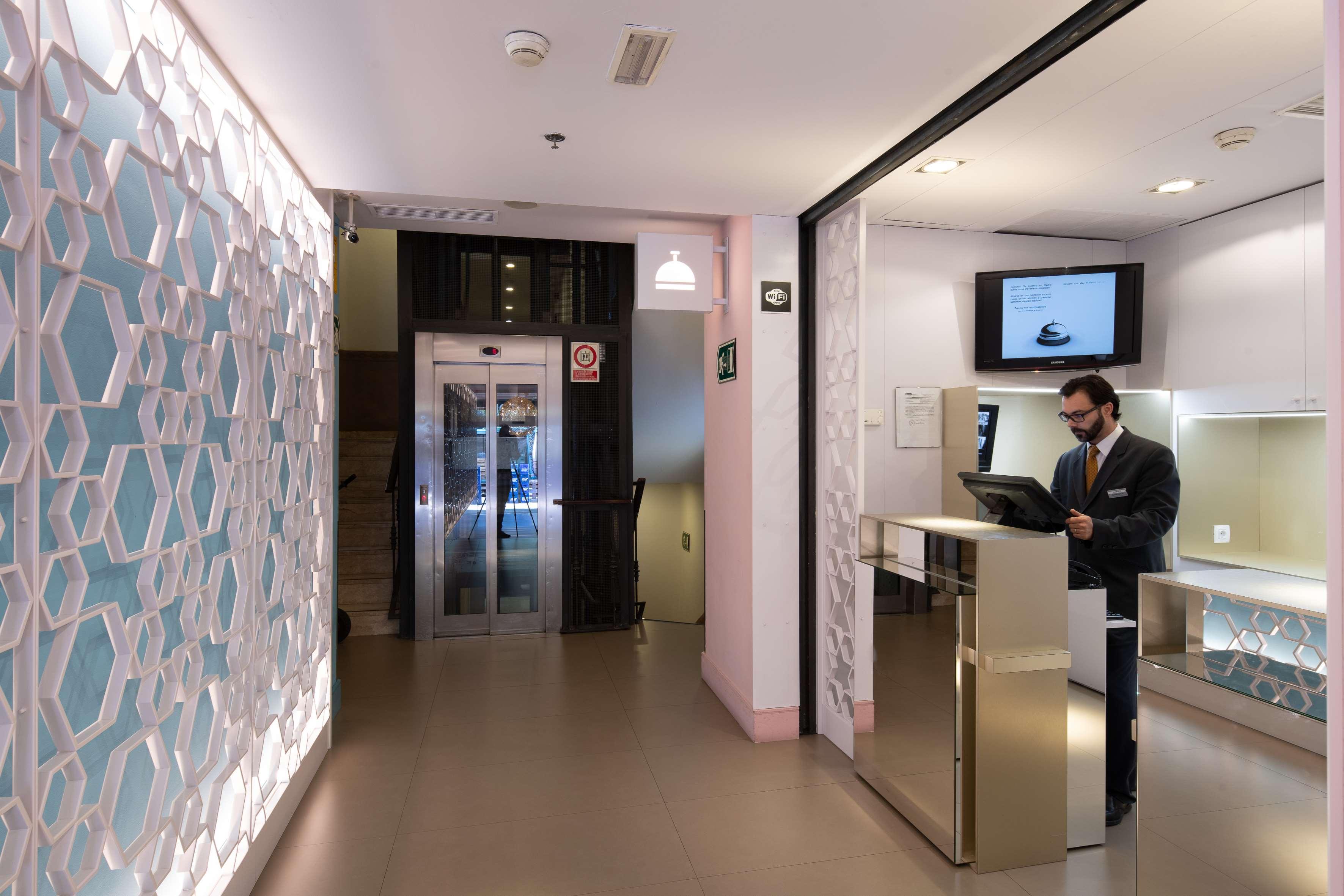 Vista Lobby Catalonia Goya