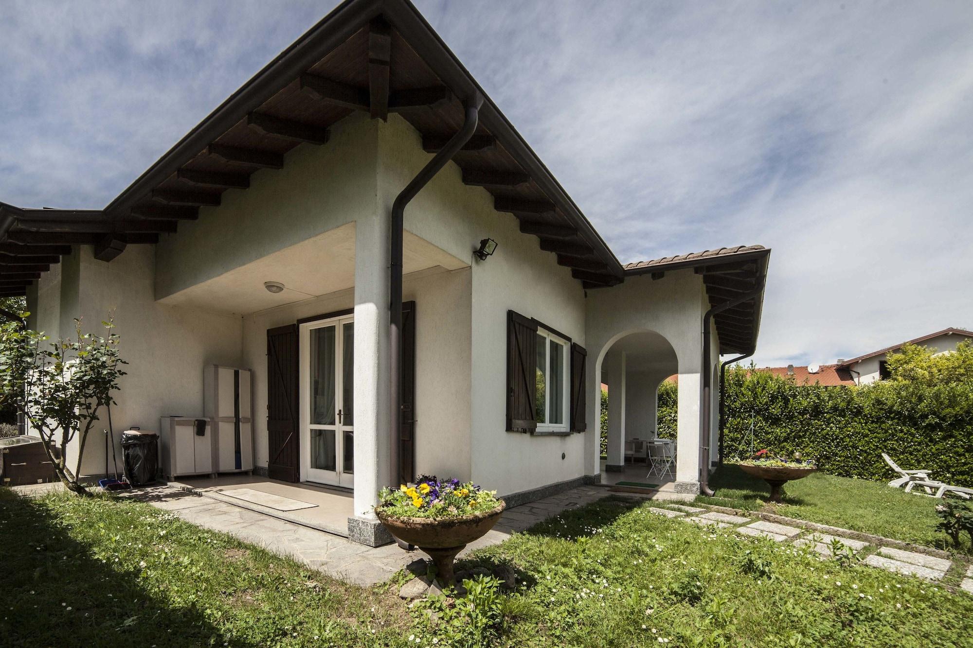 Varios Ritratto sul Lago