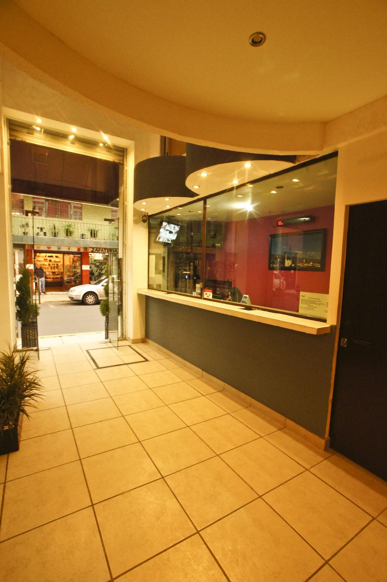 Vista Lobby First Inn Hotel & Business