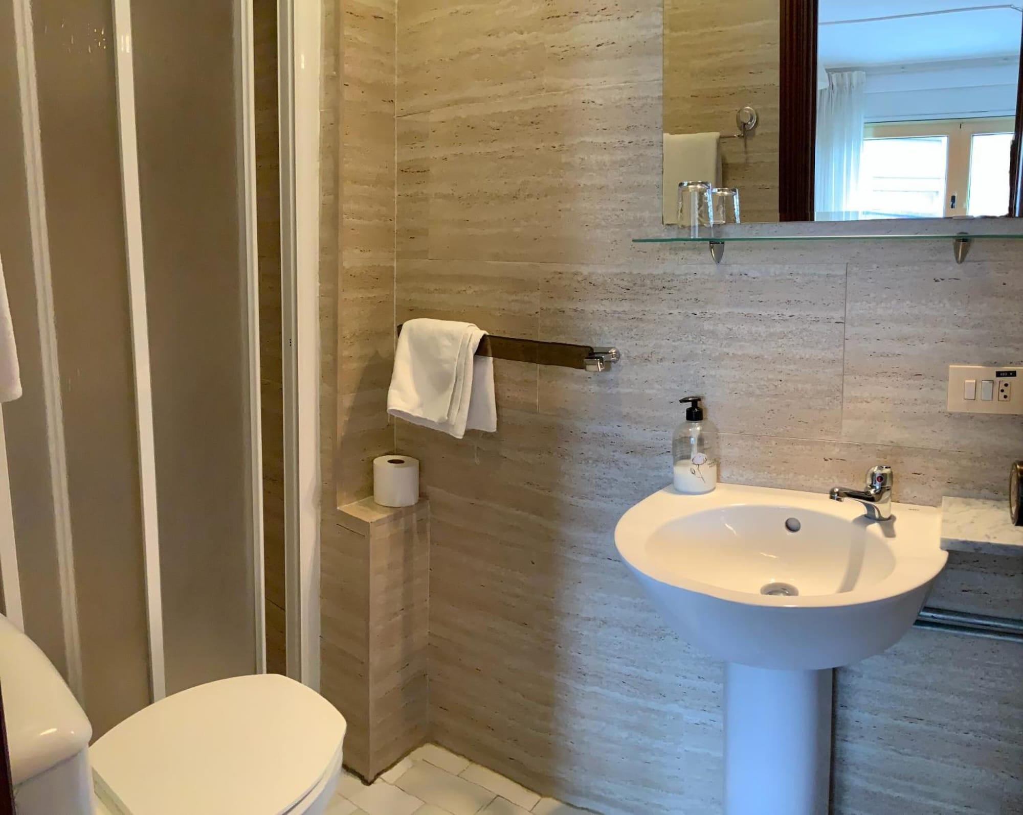 Equipamiento de Habitación Hotel España