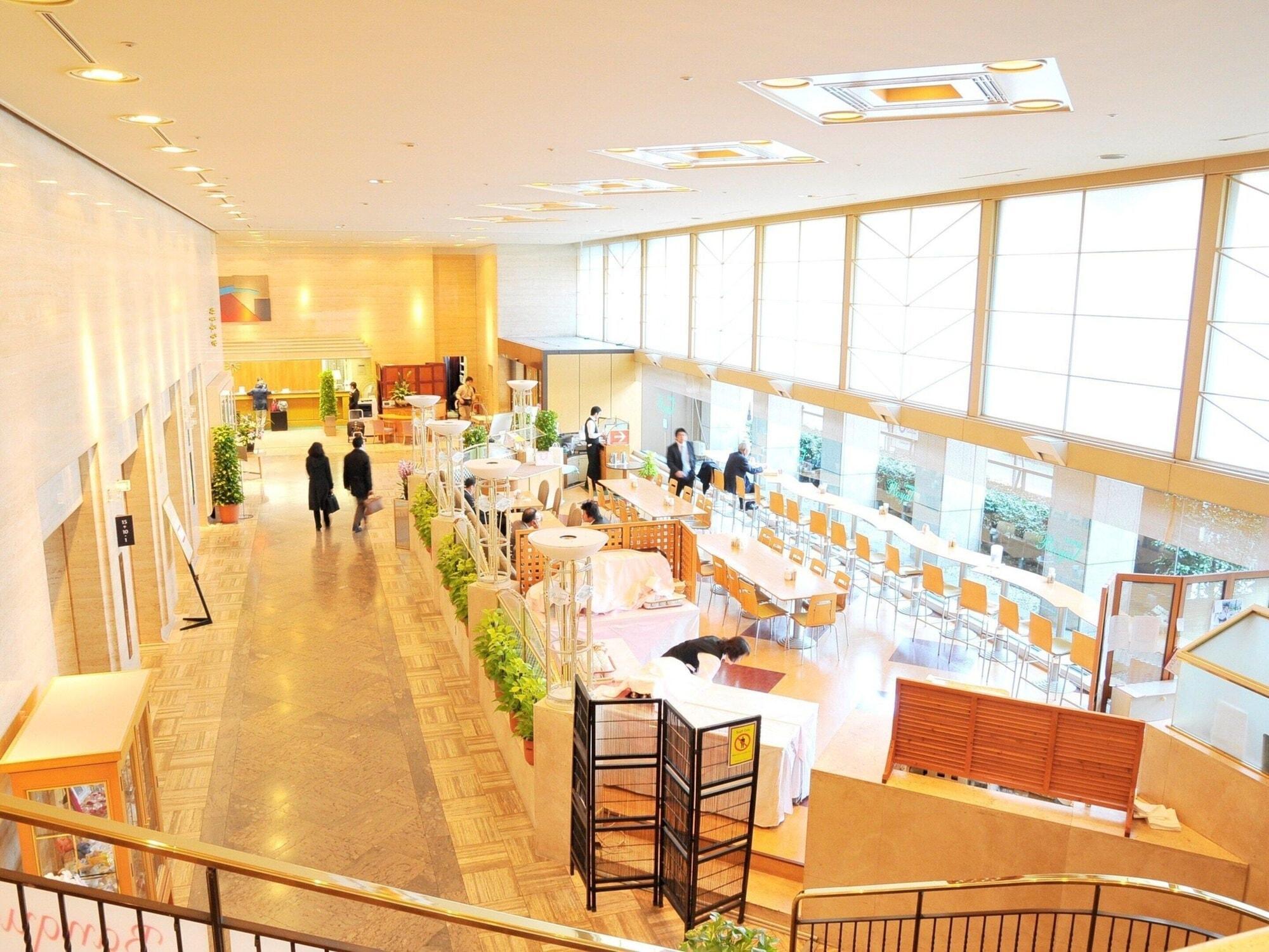 Bar/Salón KKR Hotel Tokyo