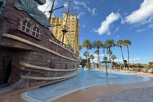 Renta temporal - 2bed 2bath Near Disney Piratepool Spa Balcony