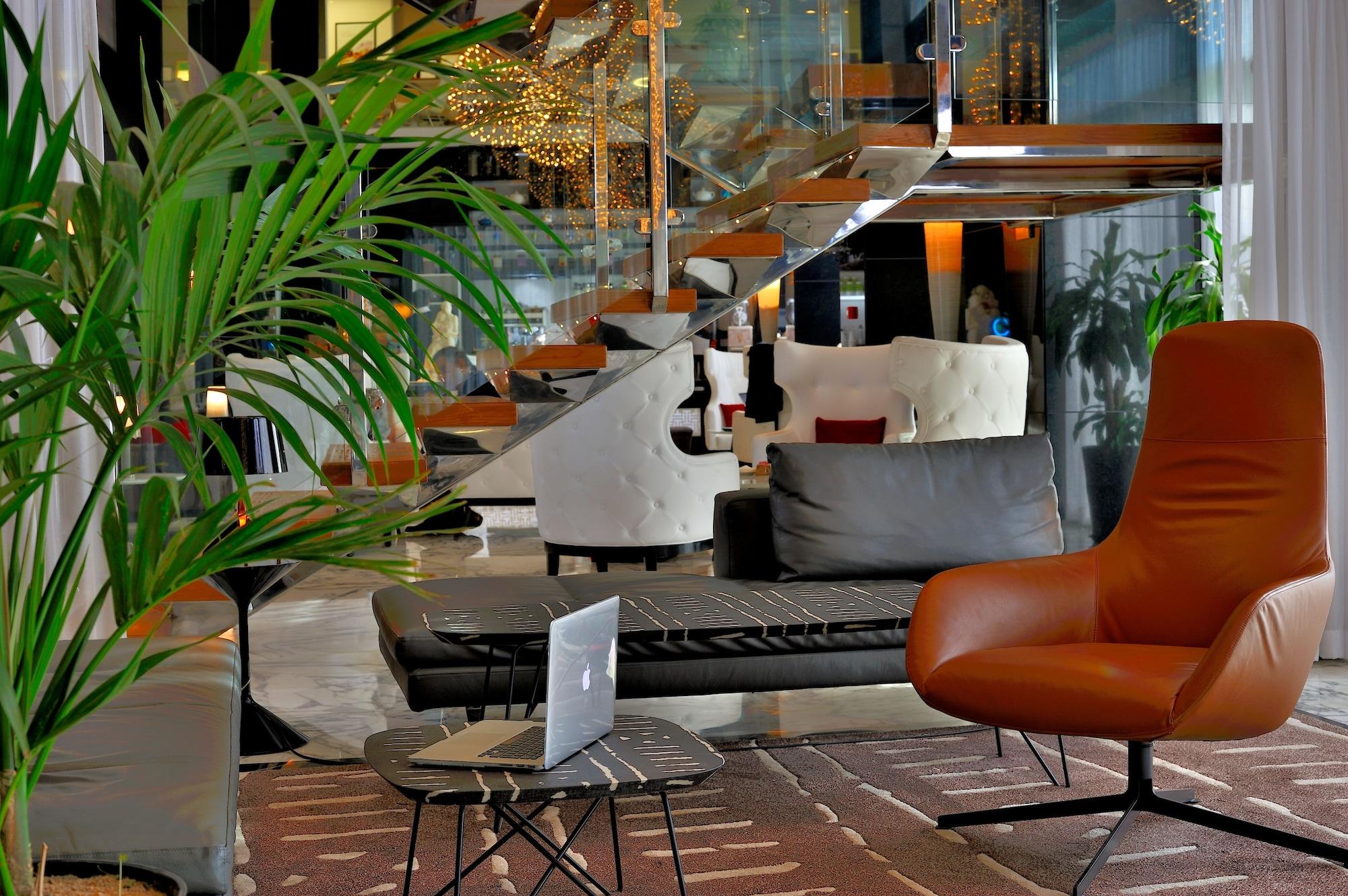 Vista Lobby Royal Tulip City Center Tanger