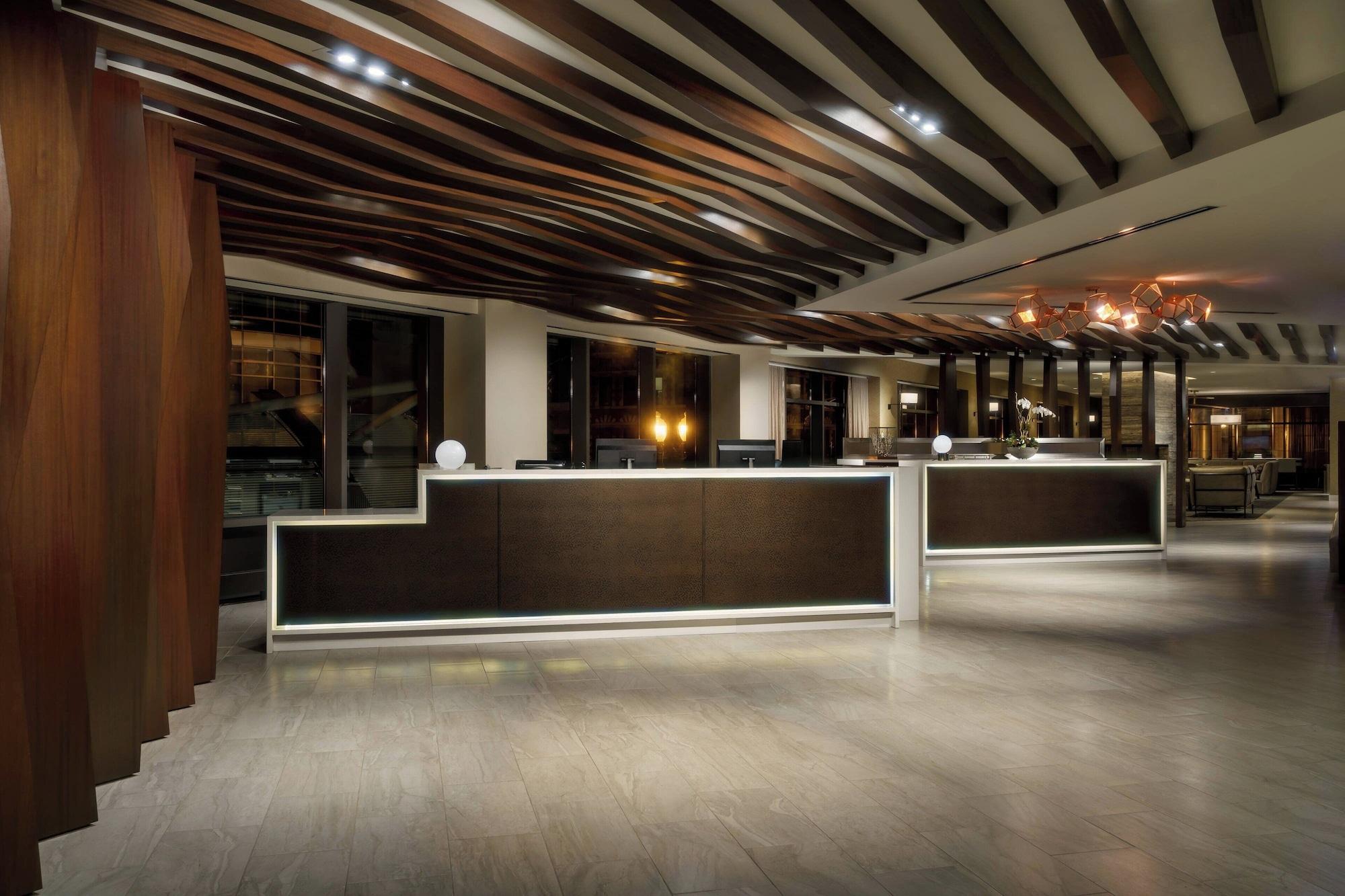 Vista Lobby Residence Inn by Marriott Chicago Downtown / River North