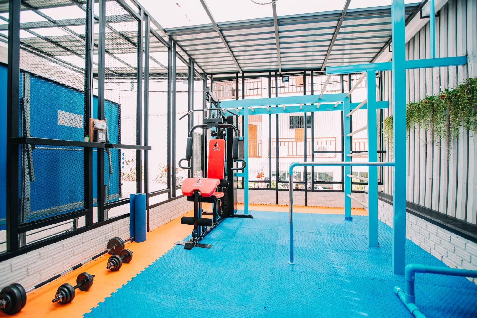 Gimnasio Good Dream Hotel - Hostel