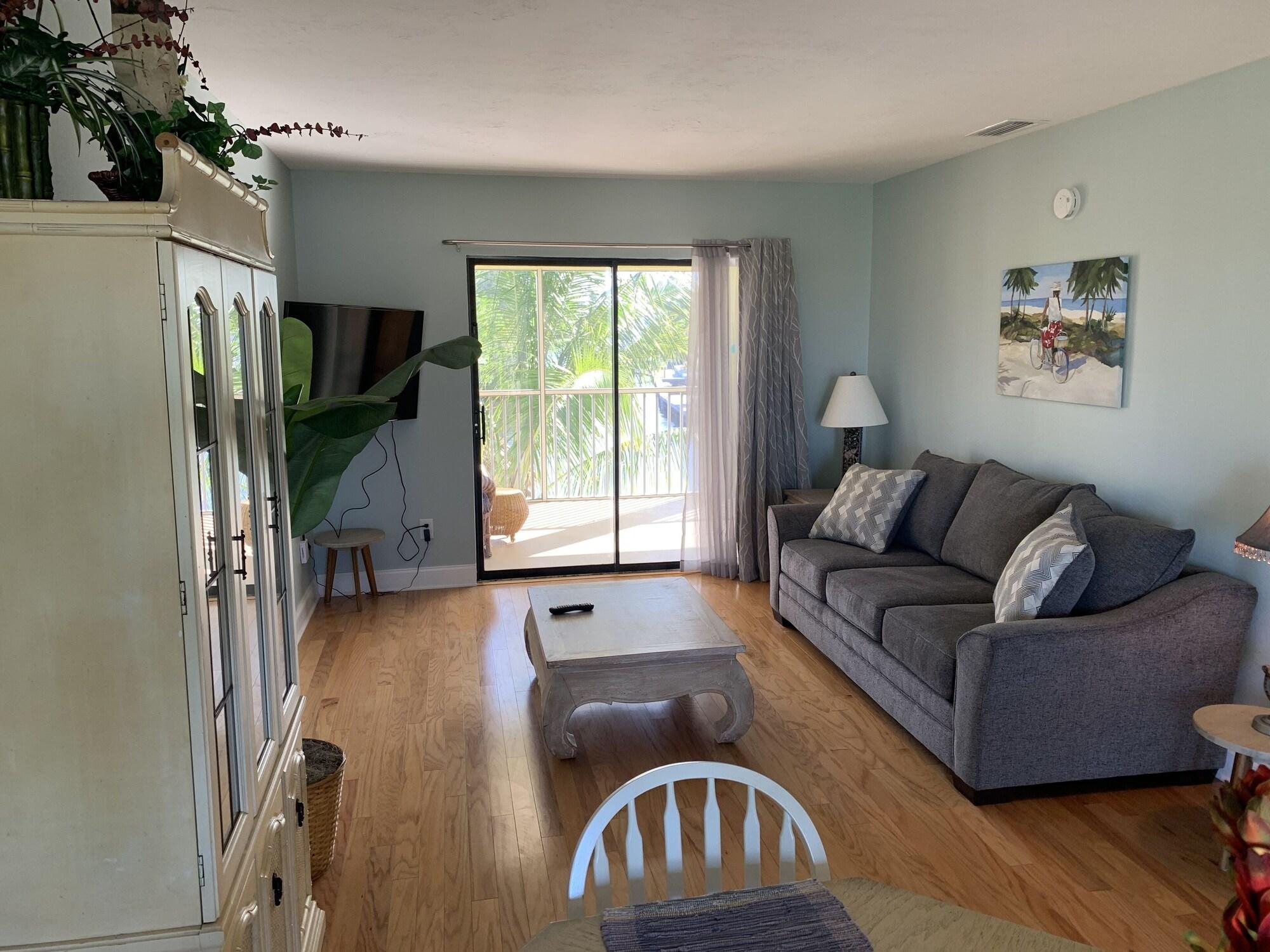 Comodidades del Alojamiento Off the Charts Inn & Out Island Resort