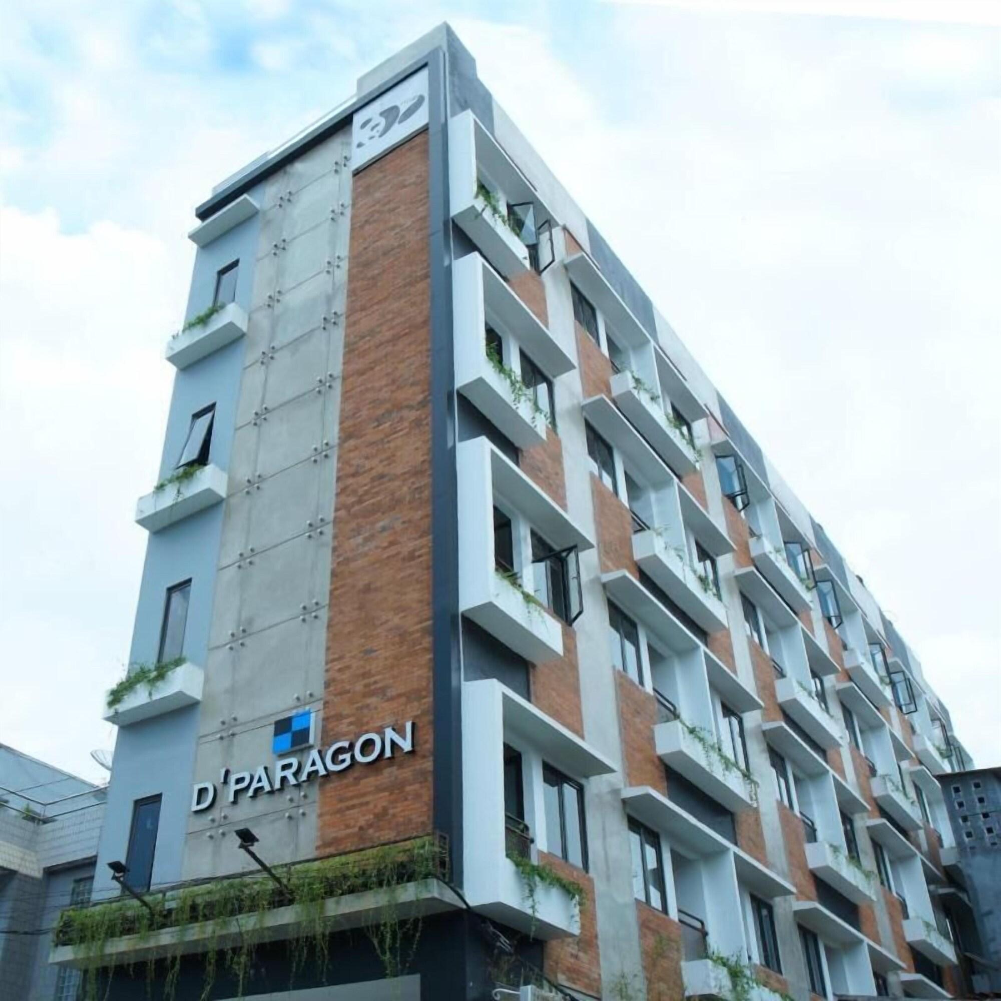 Vista Exterior Dparagon Gajah Mada