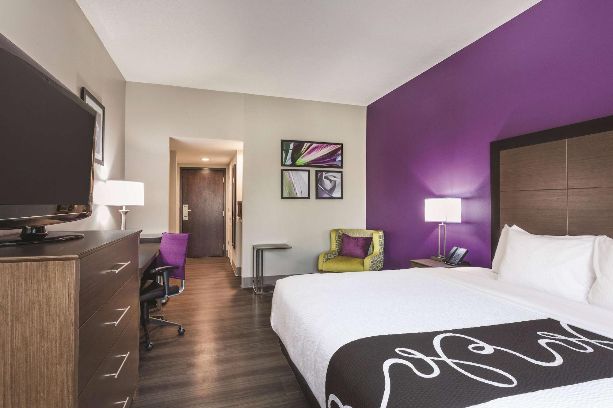 Habitación La Quinta Inn & Suites by Wyndham Columbus North