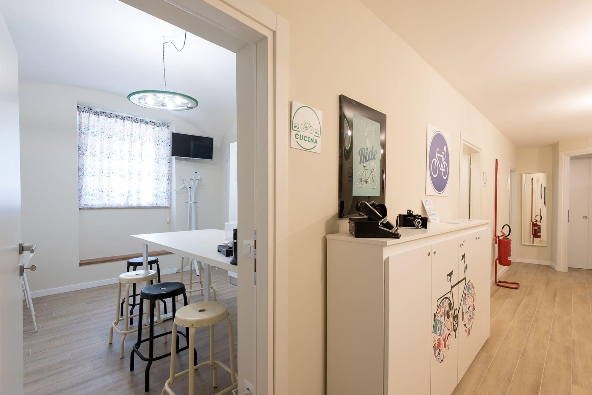 Vista Lobby Bed&BikeRome Rooms