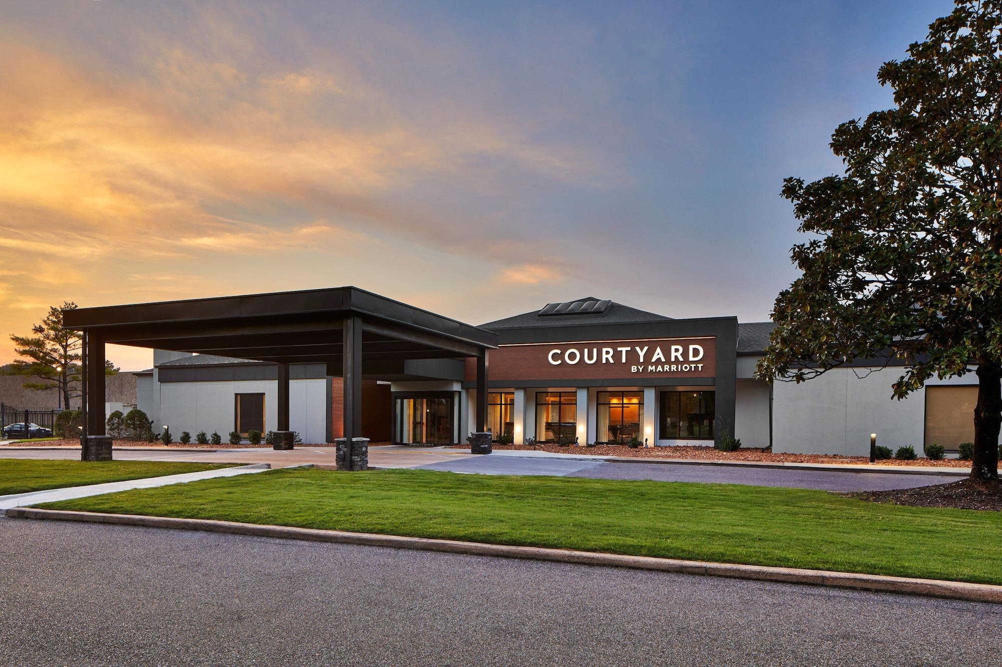 Vista Exterior Courtyard by Marriott Memphis Airport