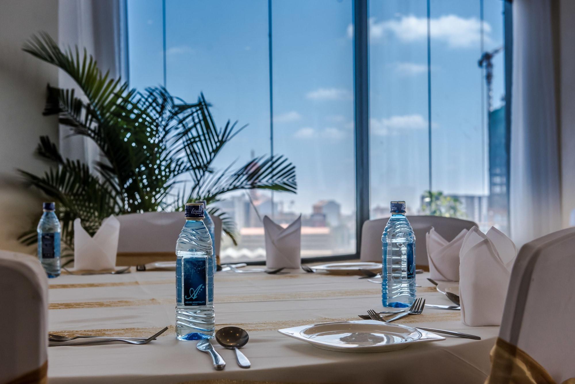 Restaurant PrideInn Azure Hotel Nairobi Westlands