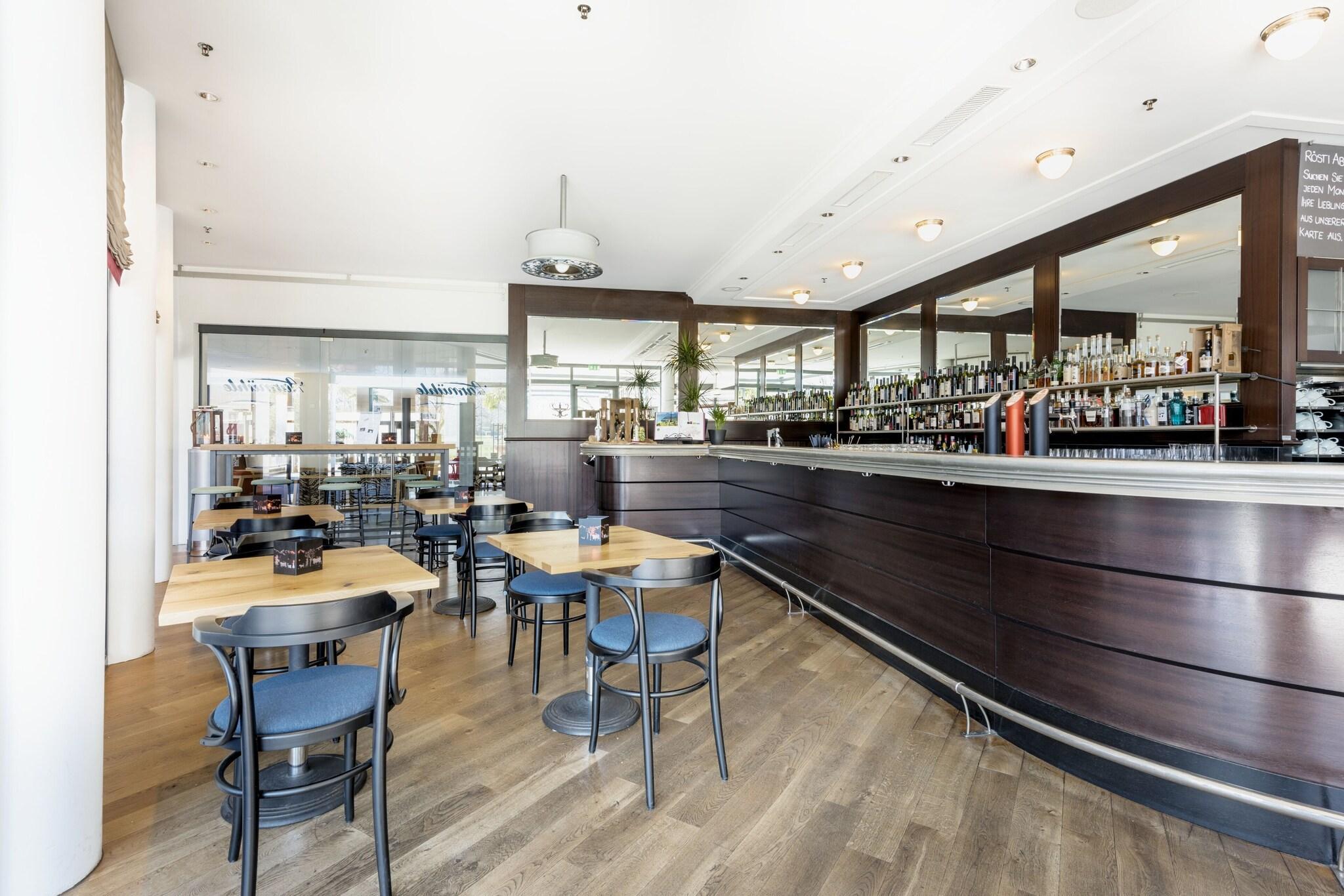 Bar/Salón Hapimag Resort Interlaken