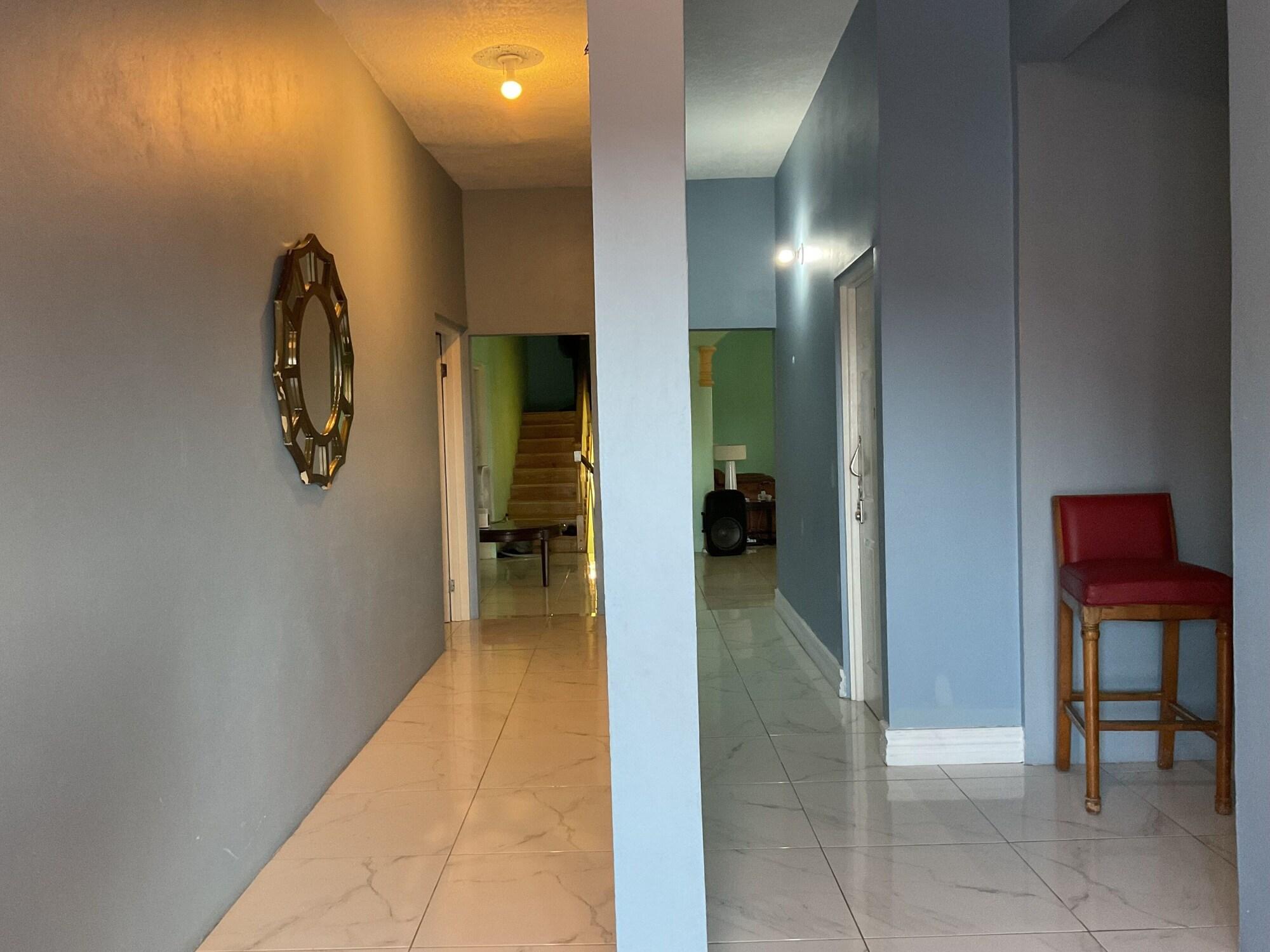Vista Lobby A taste of Jamaica Lavern place