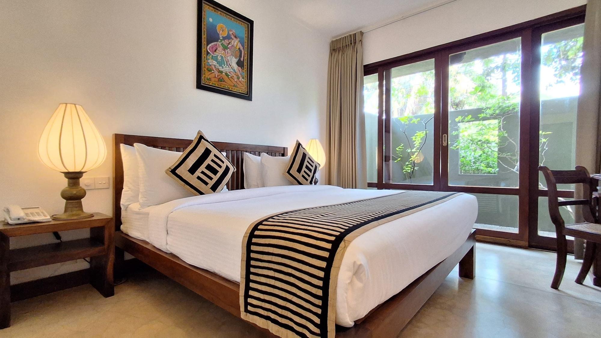 Varios Jaffna Heritage Hotel