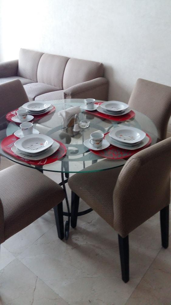 Hotel Suites Lerma 202