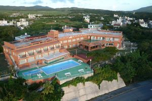 Alojamiento - Hotel Garden Hills