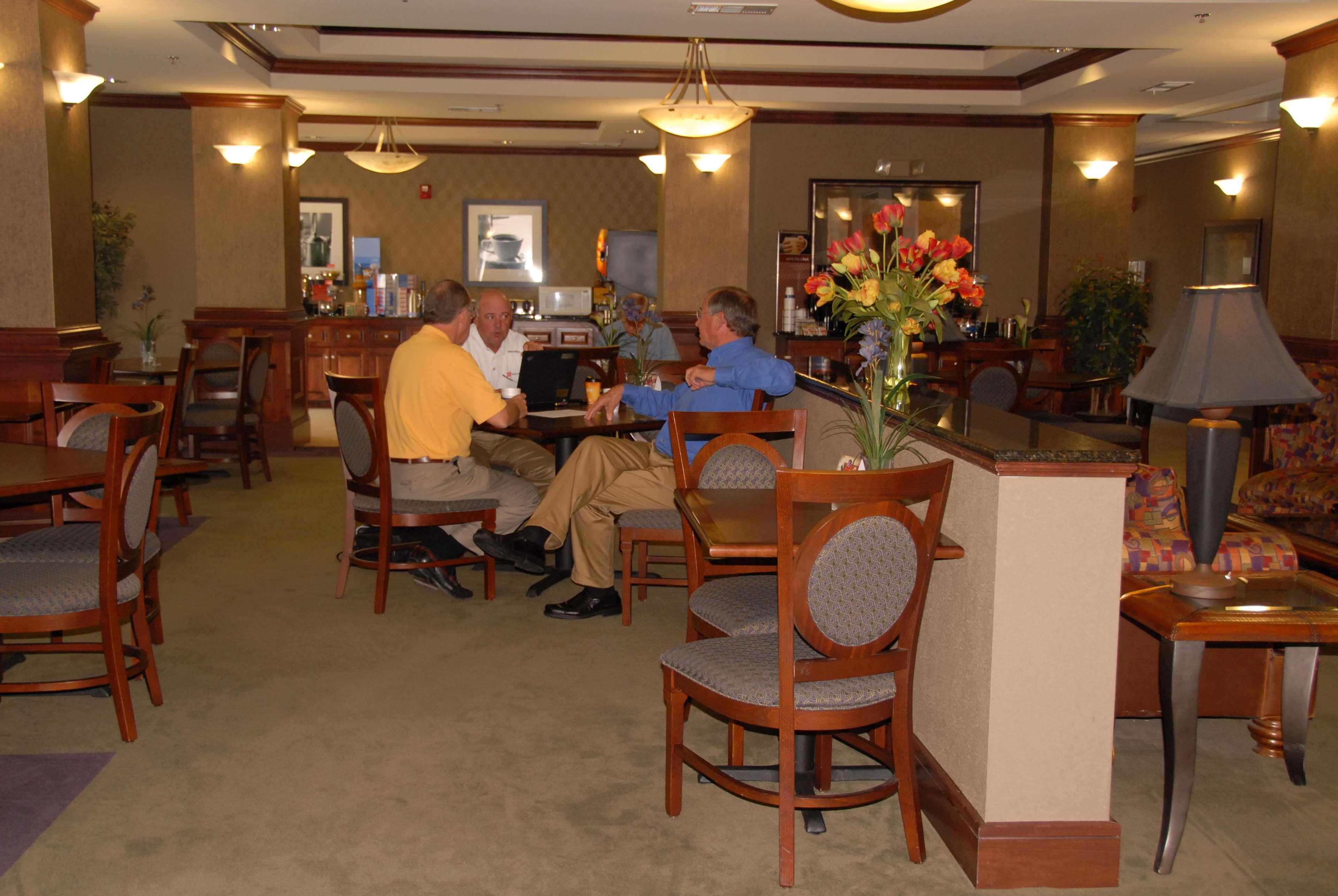 Restaurant Hampton Inn Van Buren