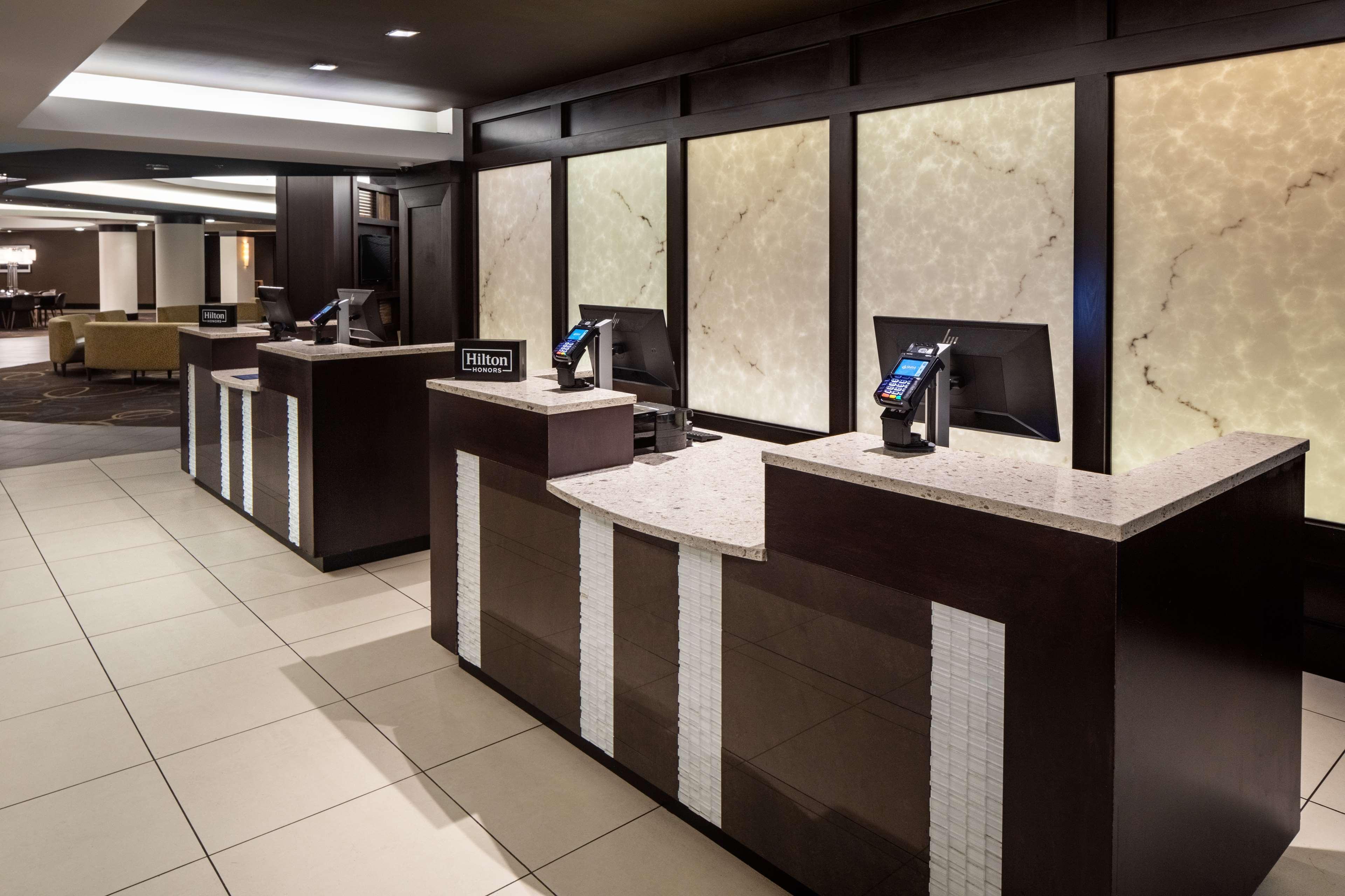 Vista Lobby Doubletree by Hilton Washington DC Silver Spring