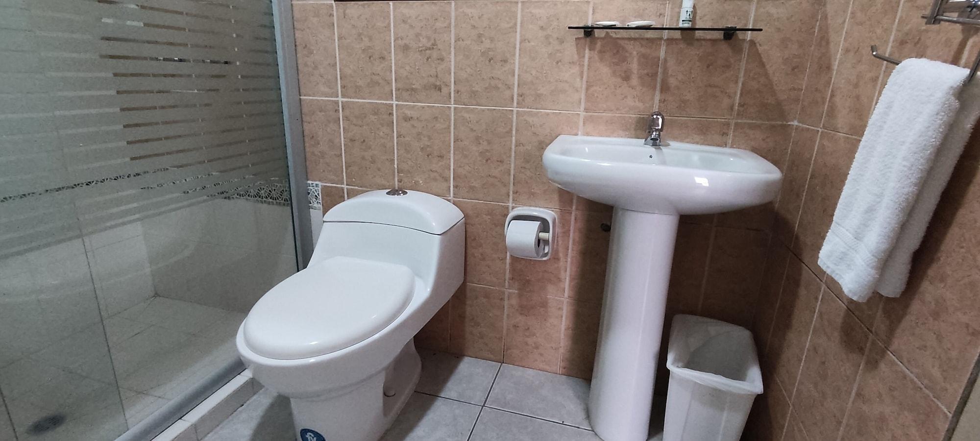 Equipamiento de Habitación Hotel Las Peñas
