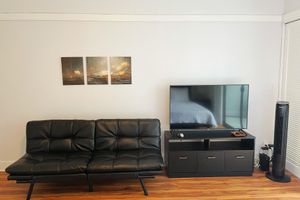 Alquiler Vacacional - Studio in Hilo Center with Pool and Lake Views