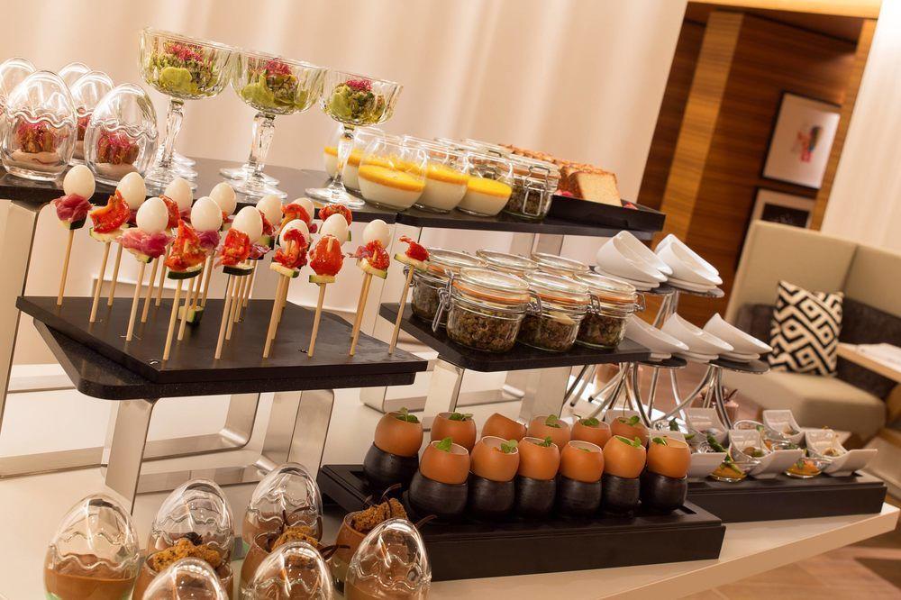 Hotel Renaissance Paris Republique Hotel