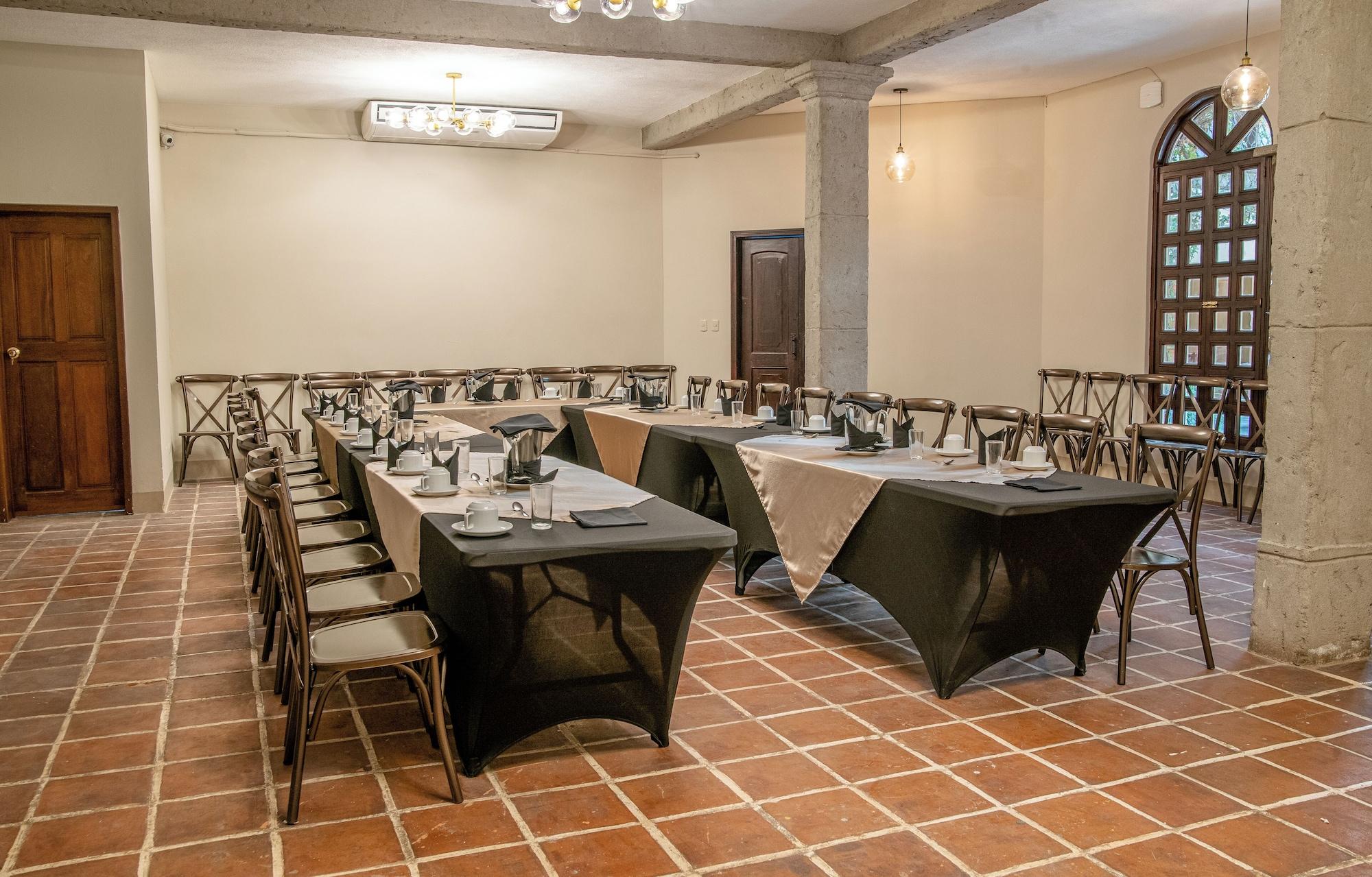 Sala de Reuniones Hotel Casa Carmina
