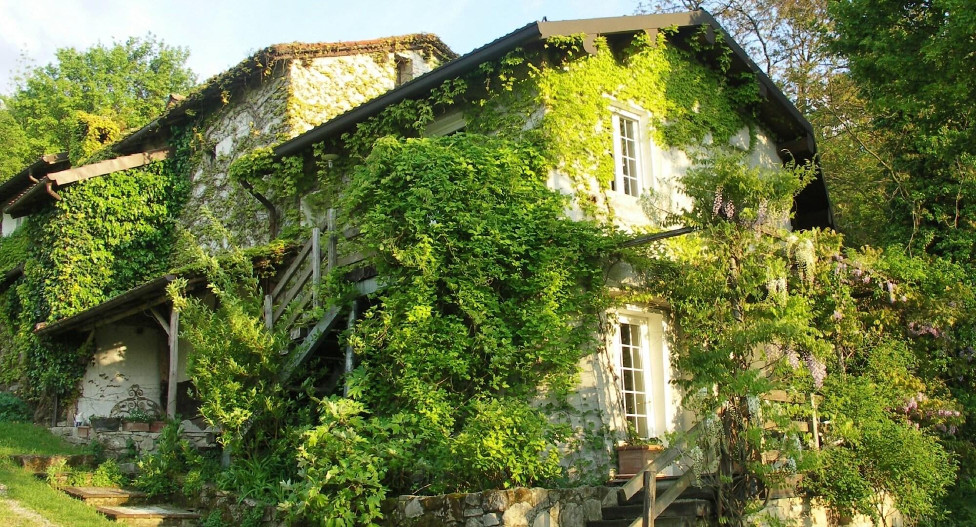 Vista Exterior La Traversina - Agriturismo di Charme