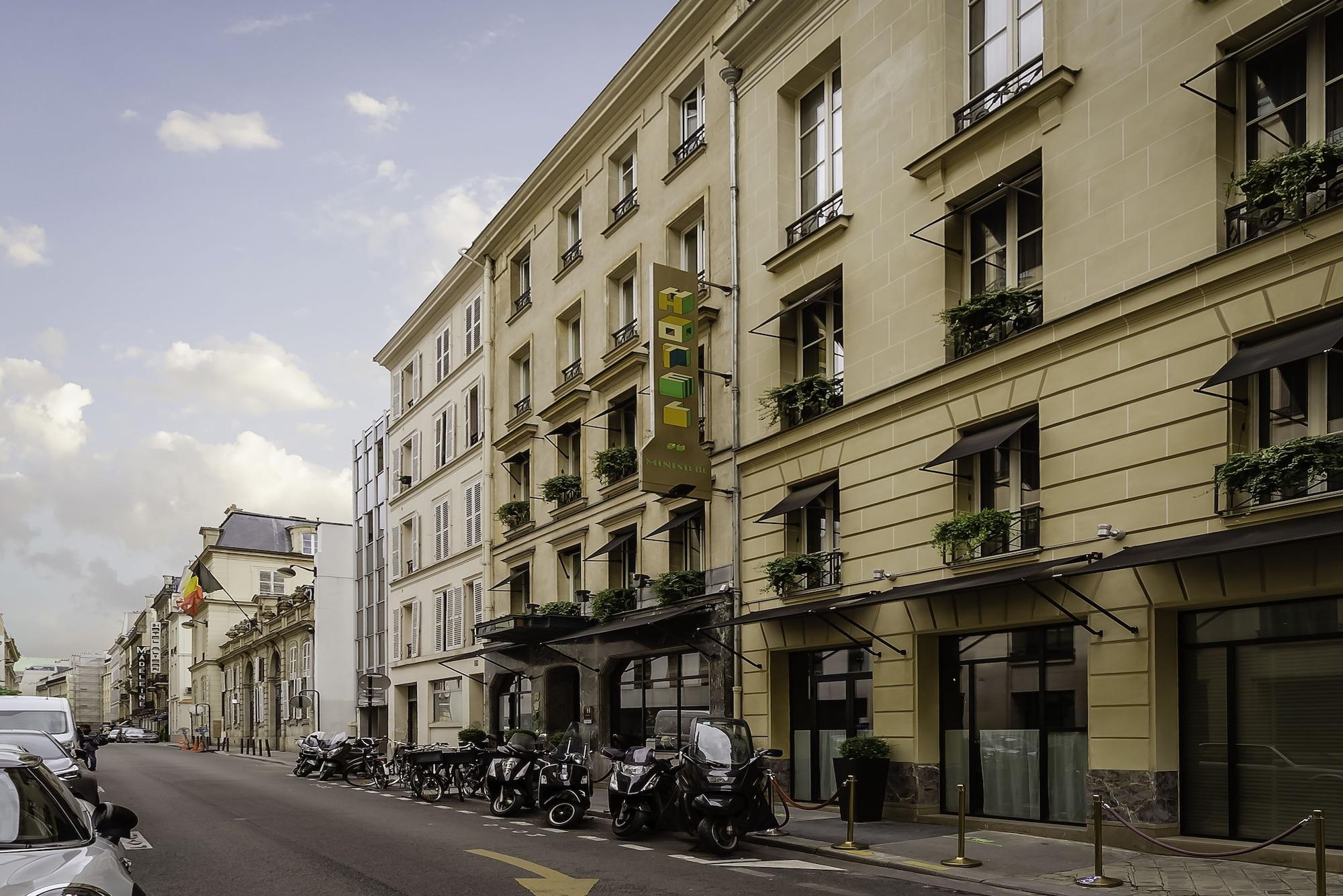 Vista Exterior Hotel Du Ministere