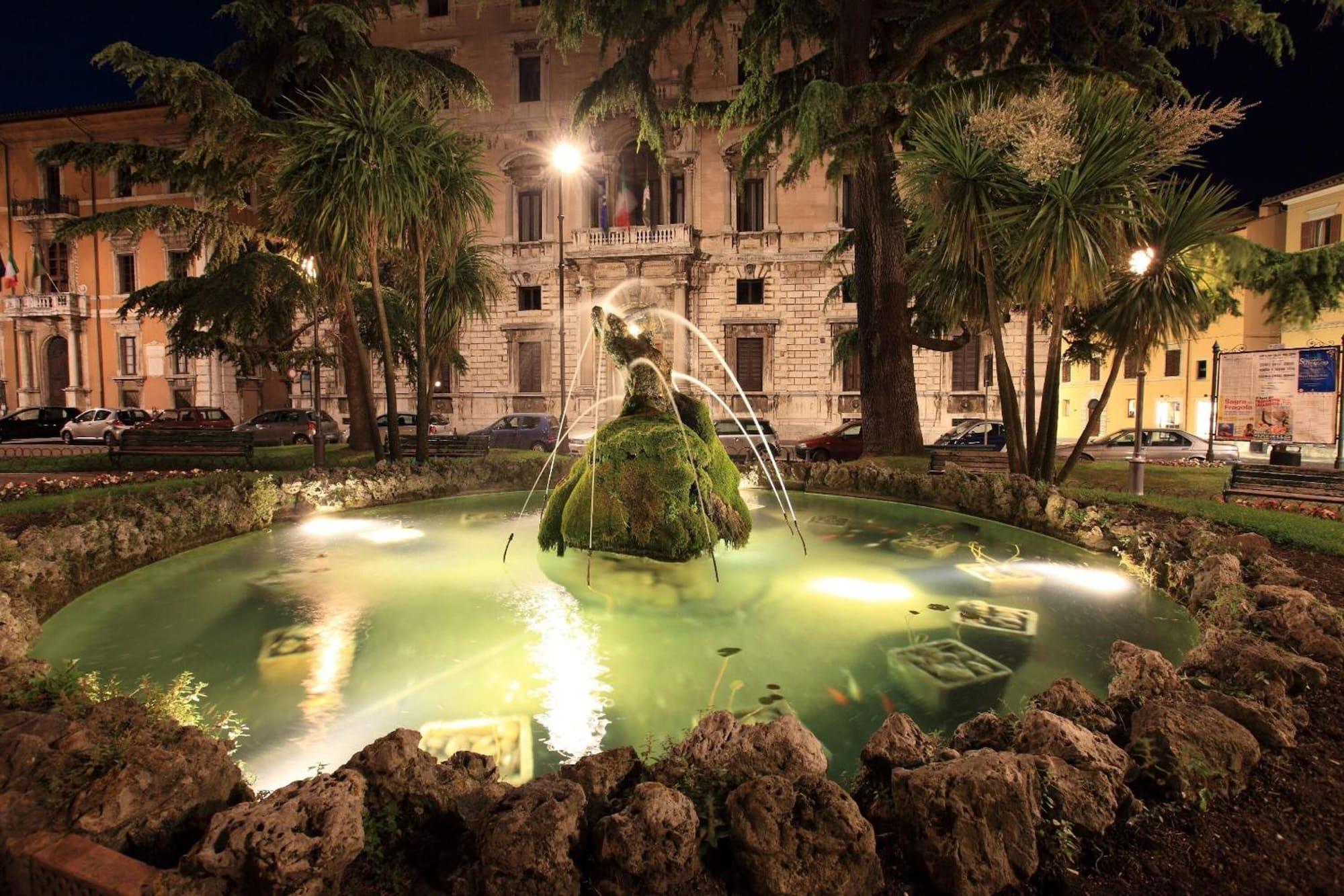 Vista Piscina Hotel Umbria