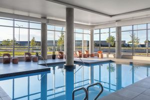 Alojamiento - Staybridge Suites Montréal Airport - St-Laurent by IHG