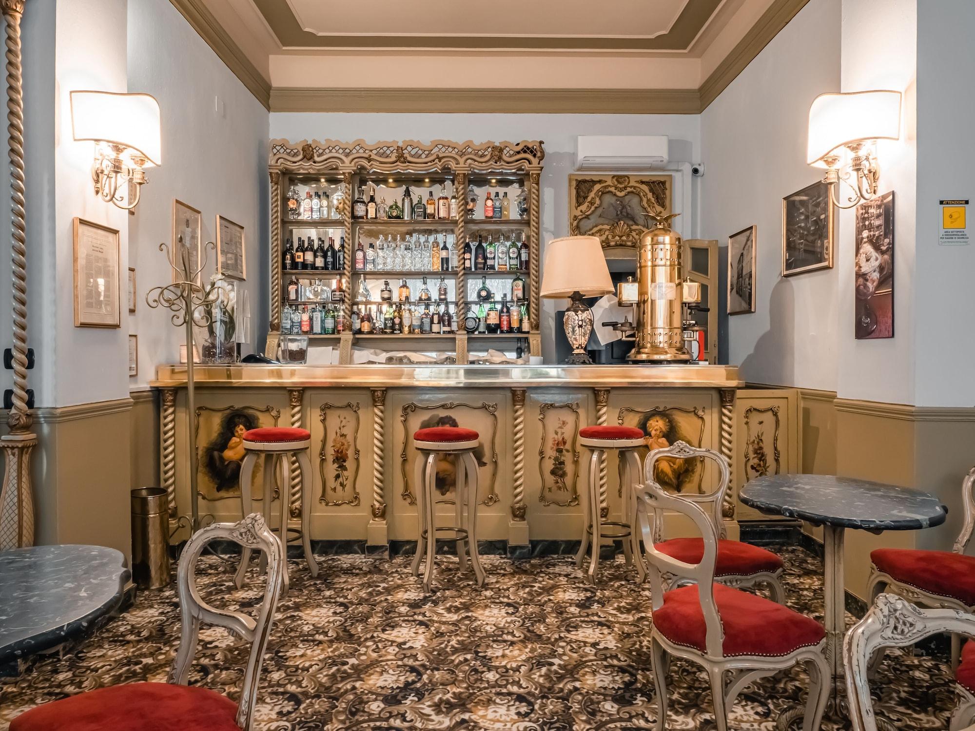 Vista Lobby Hotel Posta