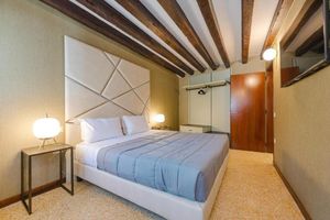 Alquiler Vacacional - Venice Royal Residence - Train Station